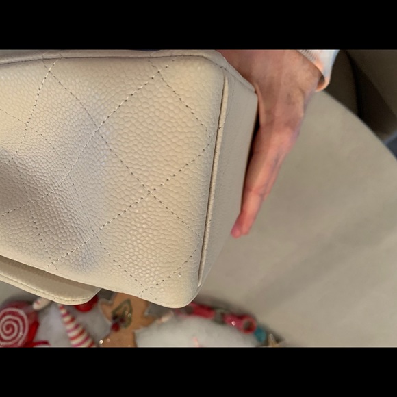 CHANEL Caviar leather Maxi - Picture 11 of 14